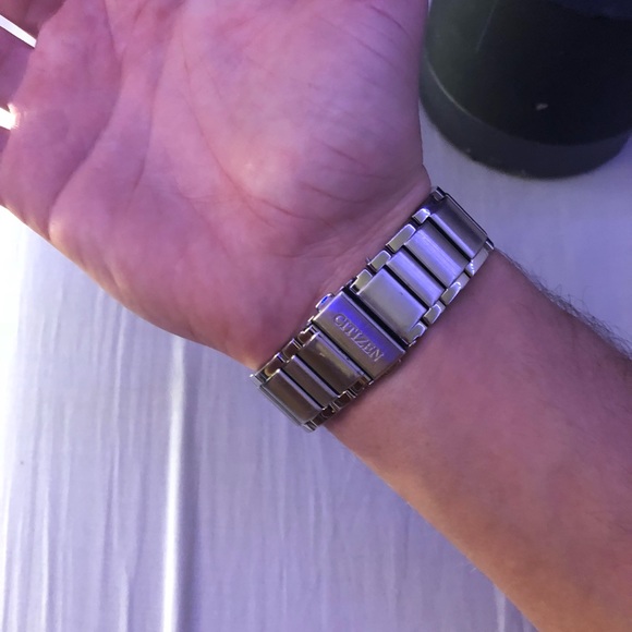 Men’s citizen watch - Picture 5 of 7